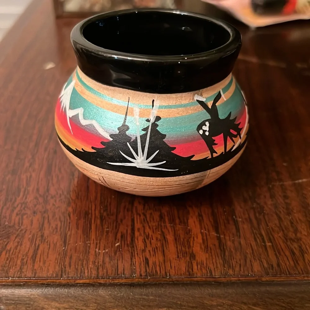 Native Indian Art Hand Painted Mini Pot Vase  Like new